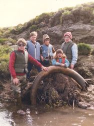 Teena and boys find mammoth tusk in 1985